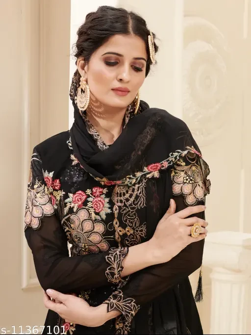 Women Embroidered Georgette Floral Print Salwar Suit Set (Cream)