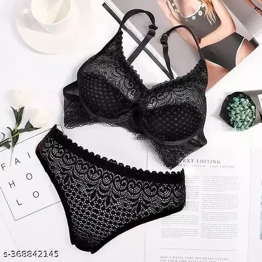 Present Women's Cotton Lace Net Lingerie Set